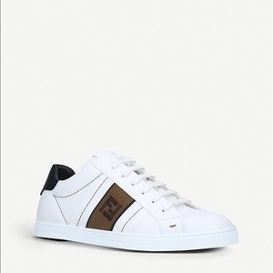 NEW Men’s Fendi Logo-print leather trainers
